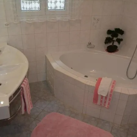 Casa Nostra Apartment *
